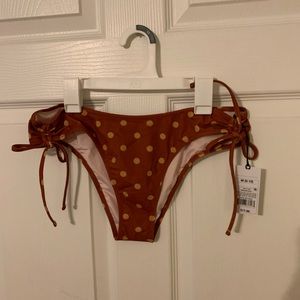 Women’s size medium swimsuit bottoms